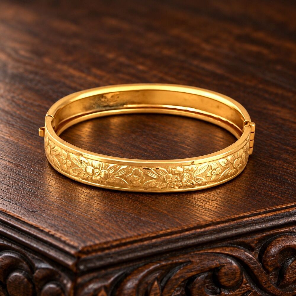 Vintage 1950s Gold Filled Child's Bracelet Raised Floral Engraved Bangle - 15F